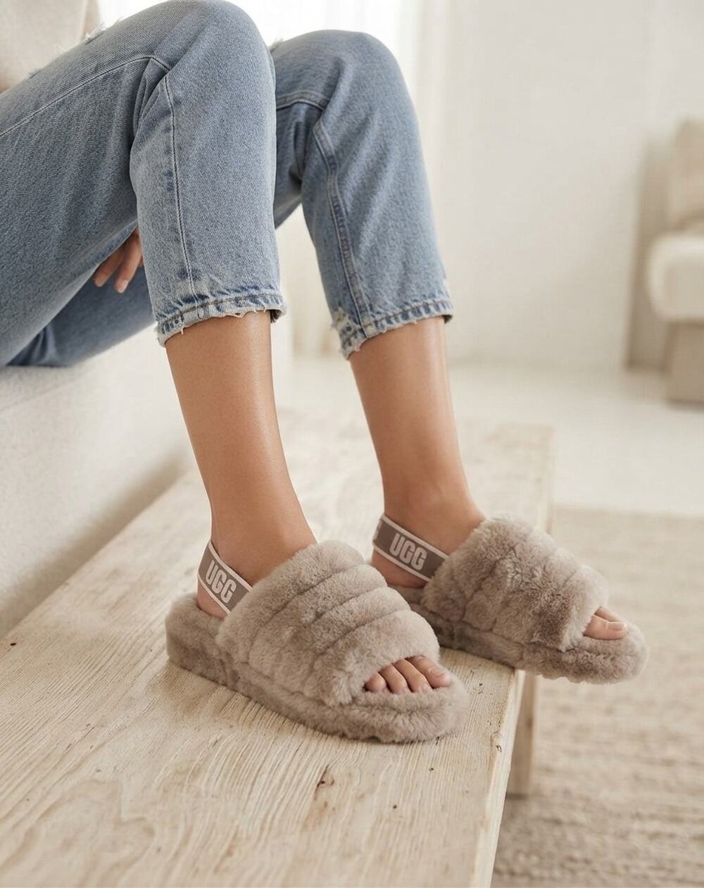 UGG Fluff Yeah Slide Slippers Taupe Sand Size EU 36 US 5 W Great Condition